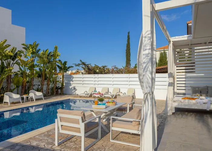 Protaras Alina * Protaras