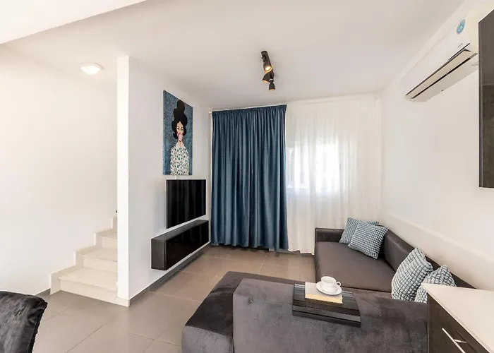 Villa Protaras Alina *