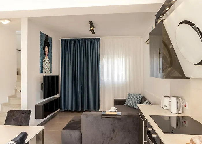 Protaras Alina * Protaras